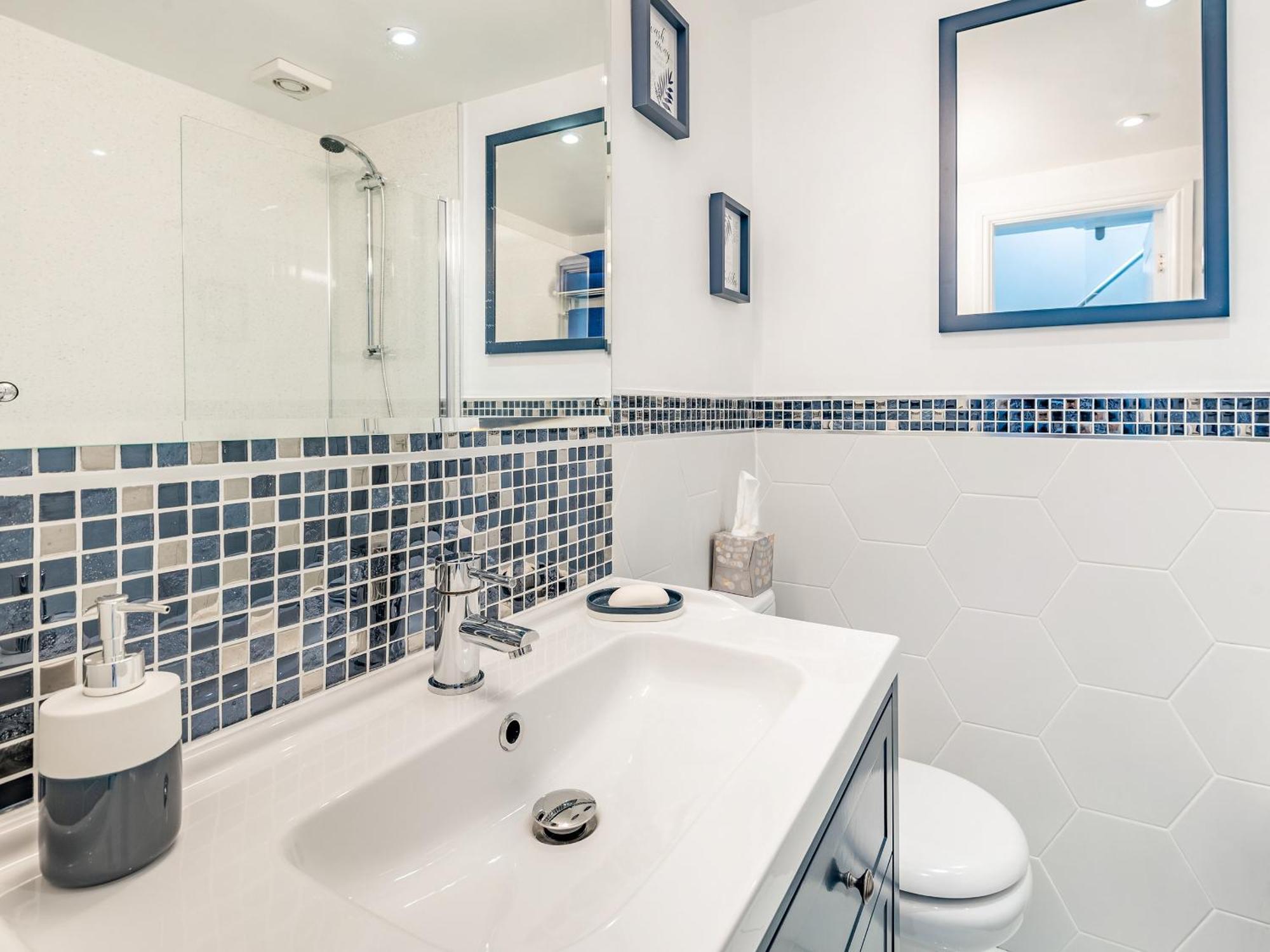 Comfy Kozy Cottage Лаут Экстерьер фото